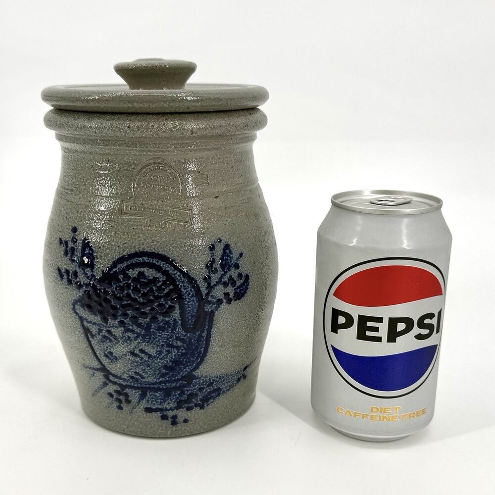 Vintage ROWE POTTERY WORKS 1989 Blueberry Basket Handmade Crock w/Lid ~ 1.5 qt. - Picture 13 of 13